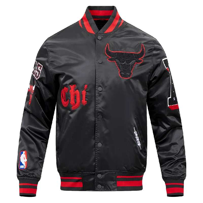 NBA CHICAGO BULLS OLD ENGLISH MEN'S LOGO SATIN JACKET (BLACK/RED/BLACK)