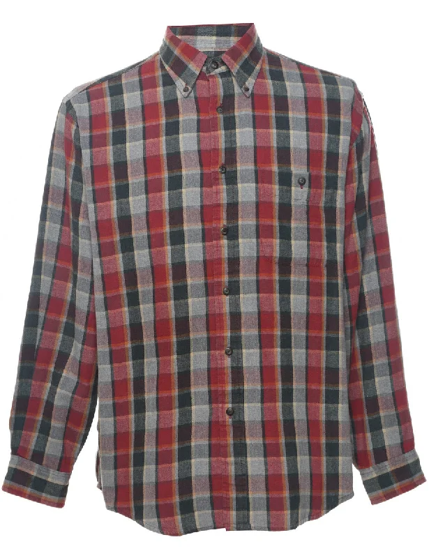While Supplies Last Arrow Checked Shirt - M