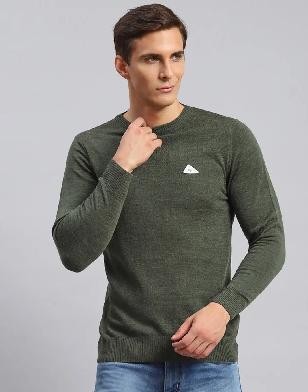 Men Green Solid Round Neck Full Sleeve Pullover