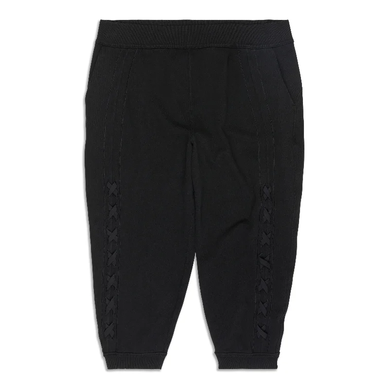 Weekend Deals That Excite &Go City Trek Trouser - Resale