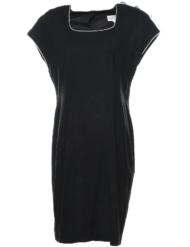 Weekend Offers That Thrill Black Dress - L