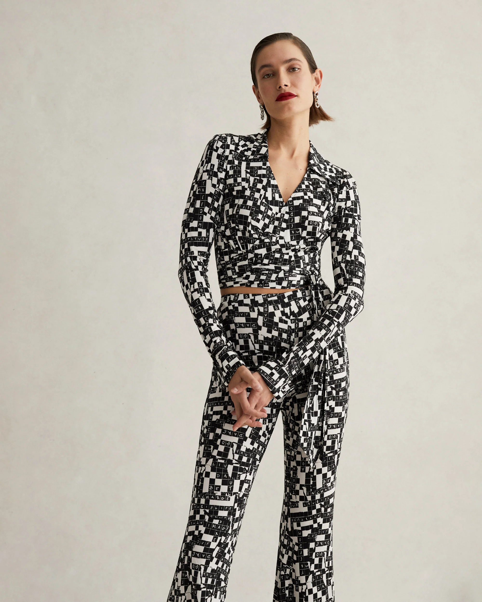 Price Blitz Brooklyn Pants in Tiny DVF 50th Crossword Black