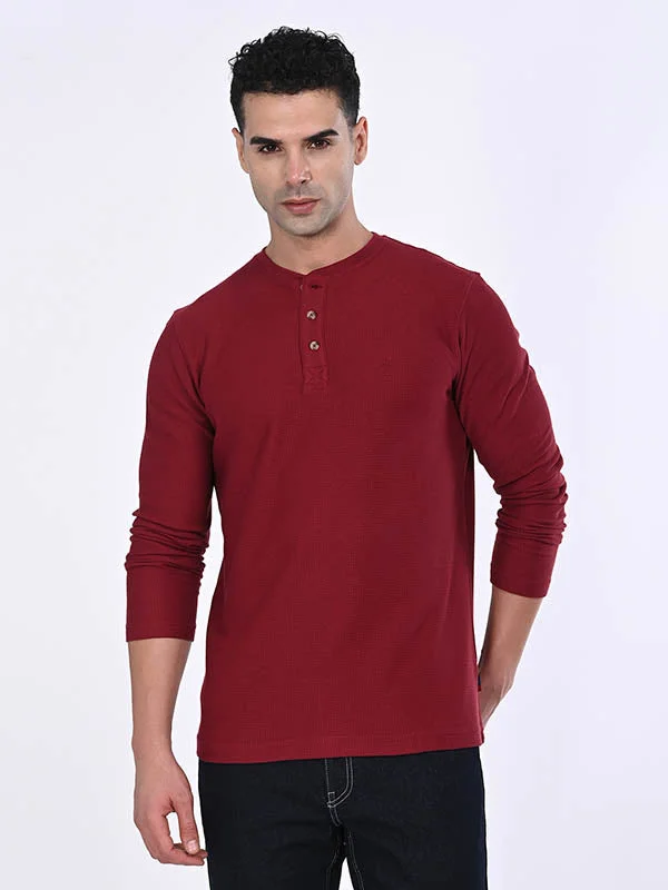 Weekend Discounts to Delight Men Solid Henley T-Shirt