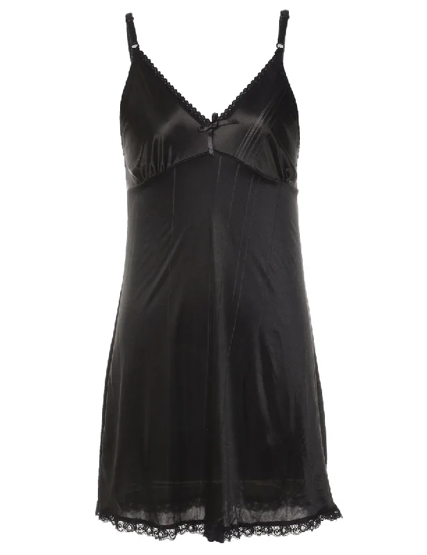 Epic Deals Black Classic Slip Dress - M