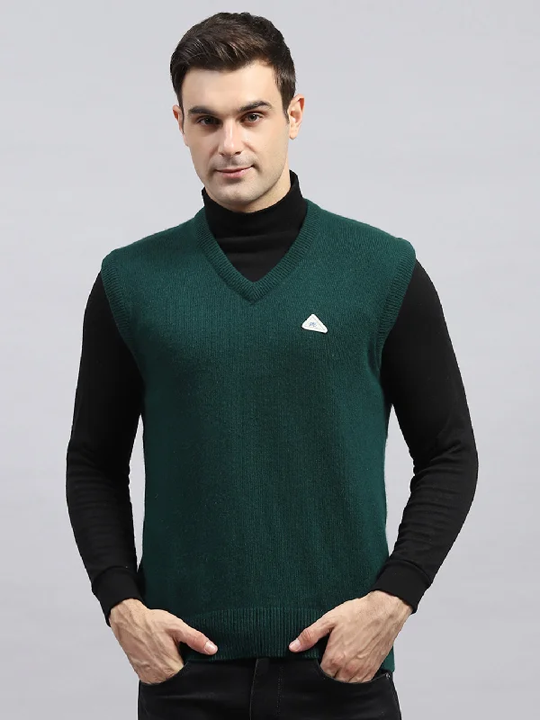 Hurry Up Men Green Solid V Neck Sleeveless Sweater