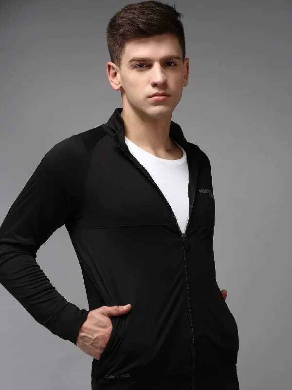 Mega Discount Men Black Solid Sweatshirt
