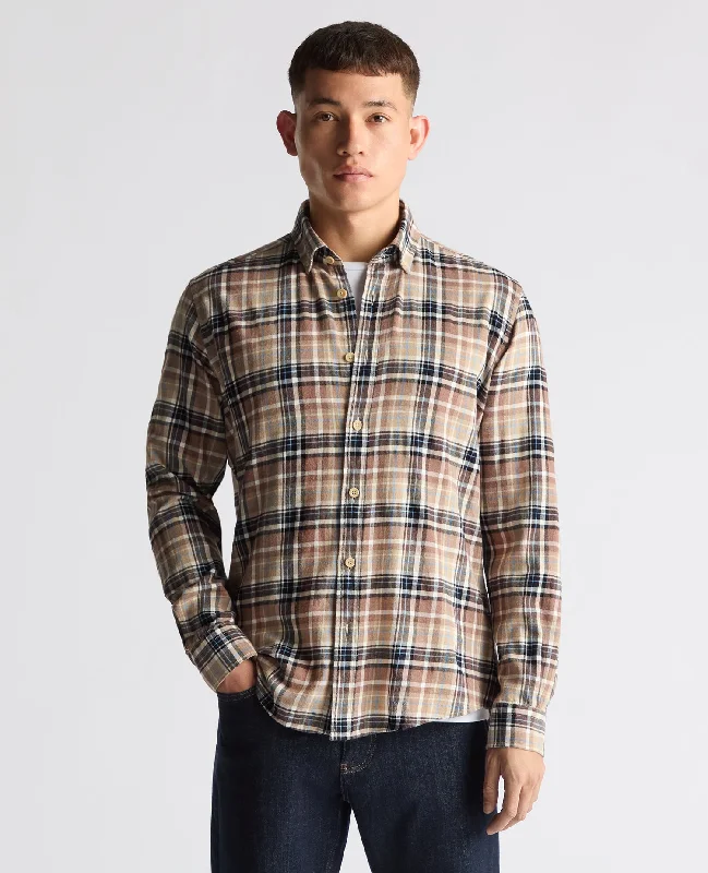 Closeout Deal Tapered fit checked cotton shirt