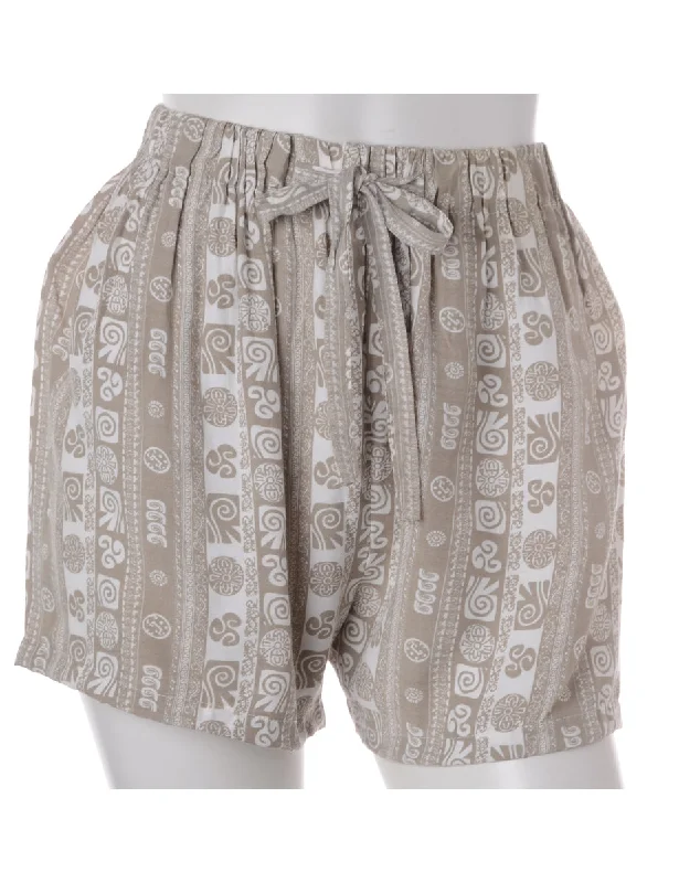 Today’s Special Beyond Retro Label Summer Shorts Beige With An Elasticized Waist