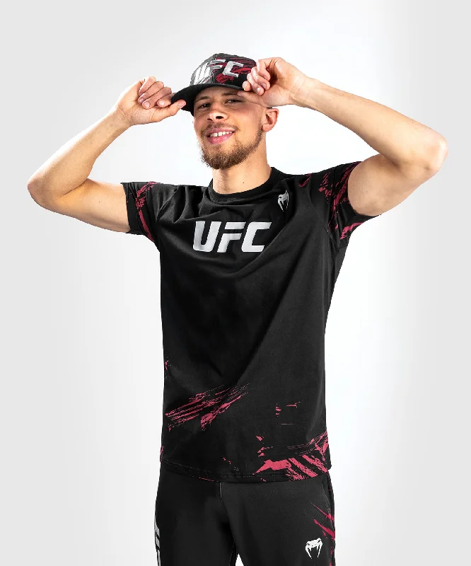 UFC Venum Authentic Fight Week Men’s 2.0 Short Sleeve T-Shirt - Black